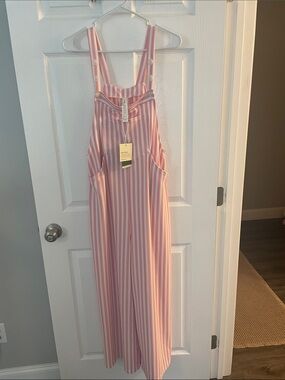 Halara small jumper with tags